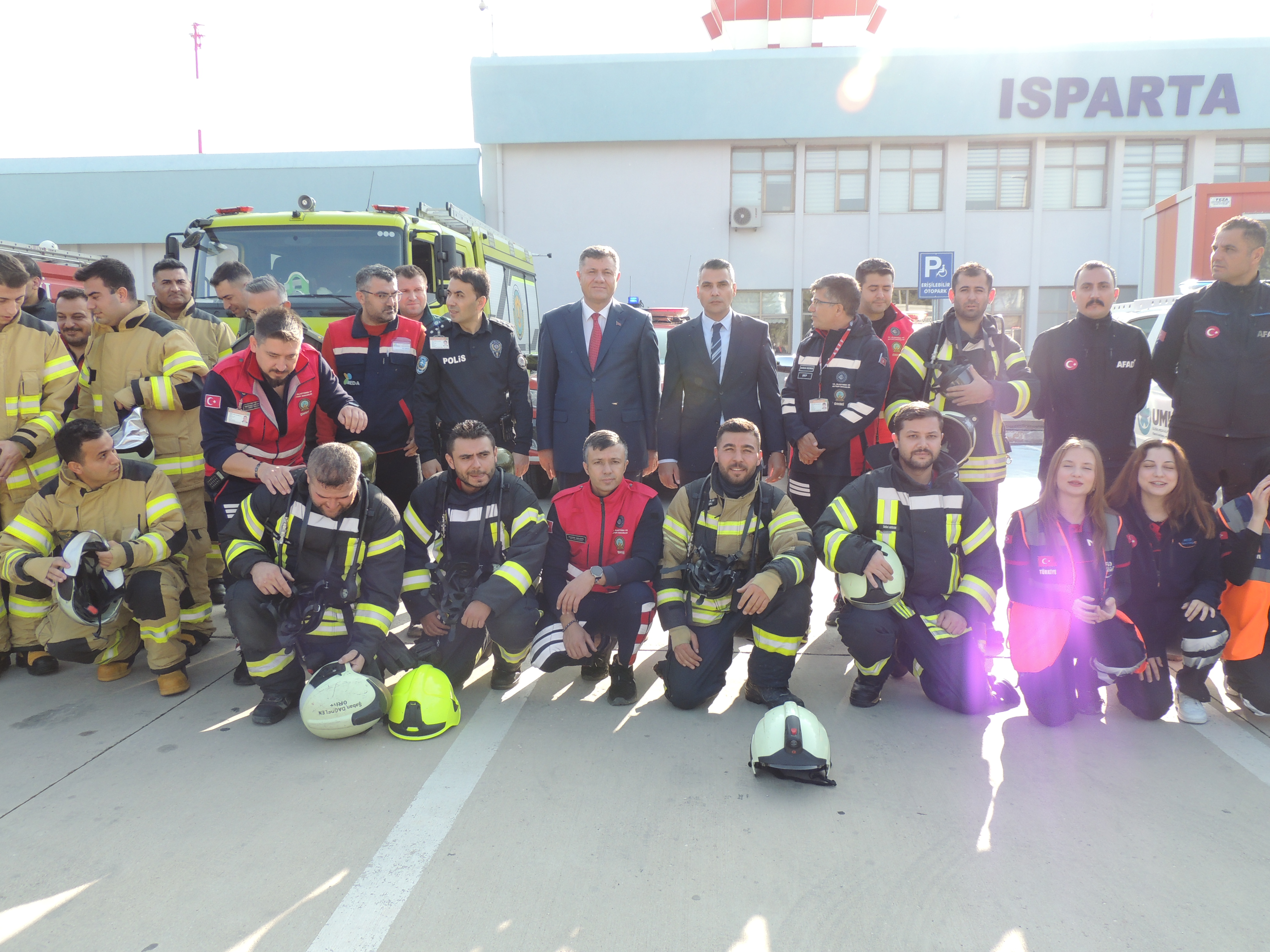 Havalimanımızda Tüm Kurum ve Kuruluşlarla Birlikte Geniş Katılımlı Acil Durum Tatbikatı Gerçekleştirildi
