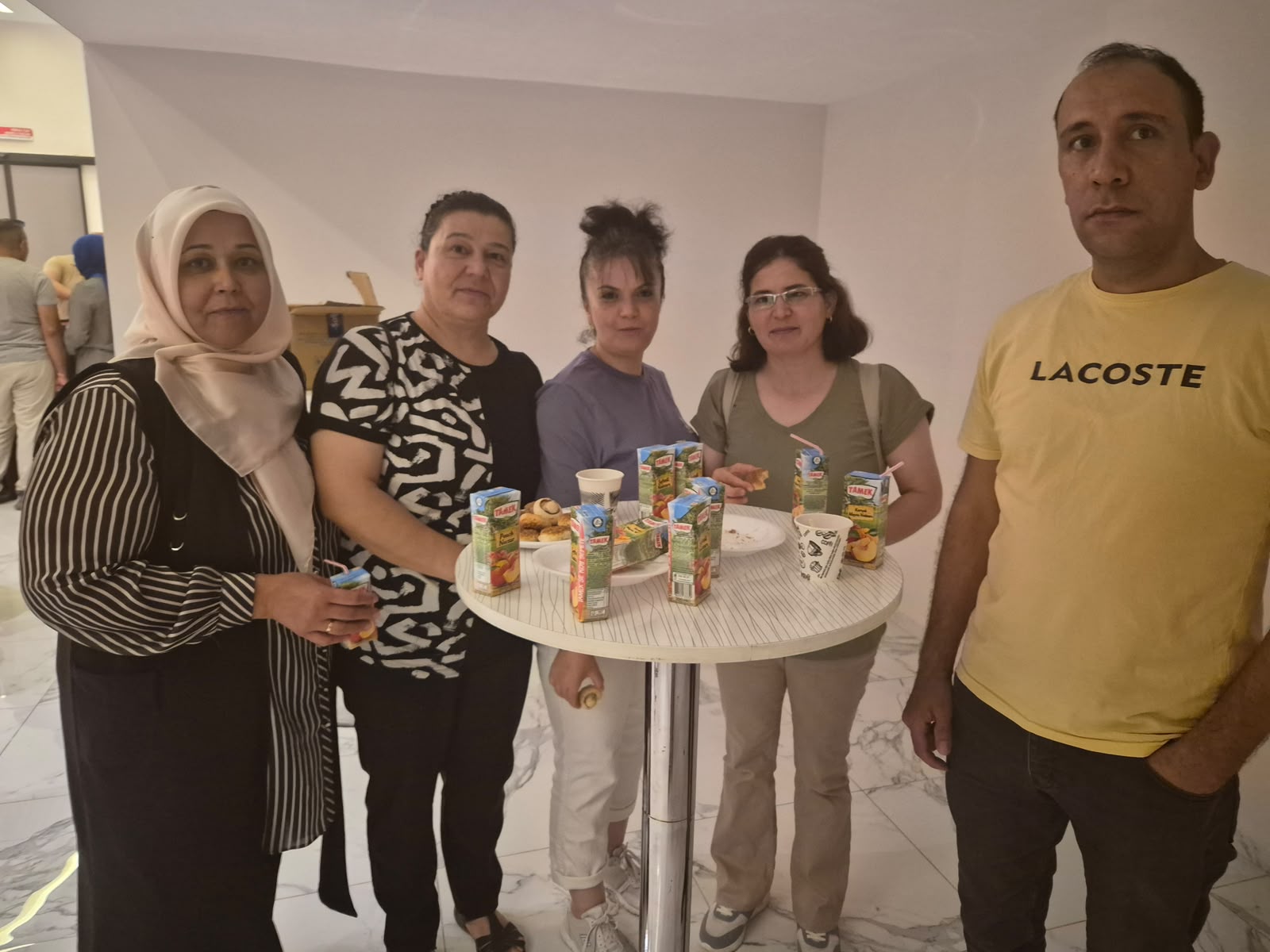 HAVALİMANI ÇALIŞANLARINA ve AİLELERİNE  KURUMSAL BAĞLILIK, ETKİLİ İLETİŞİM ve KAMUSAL ALANDA PROTOKOL KURALLARI EĞİTİMİ VERİLDİ