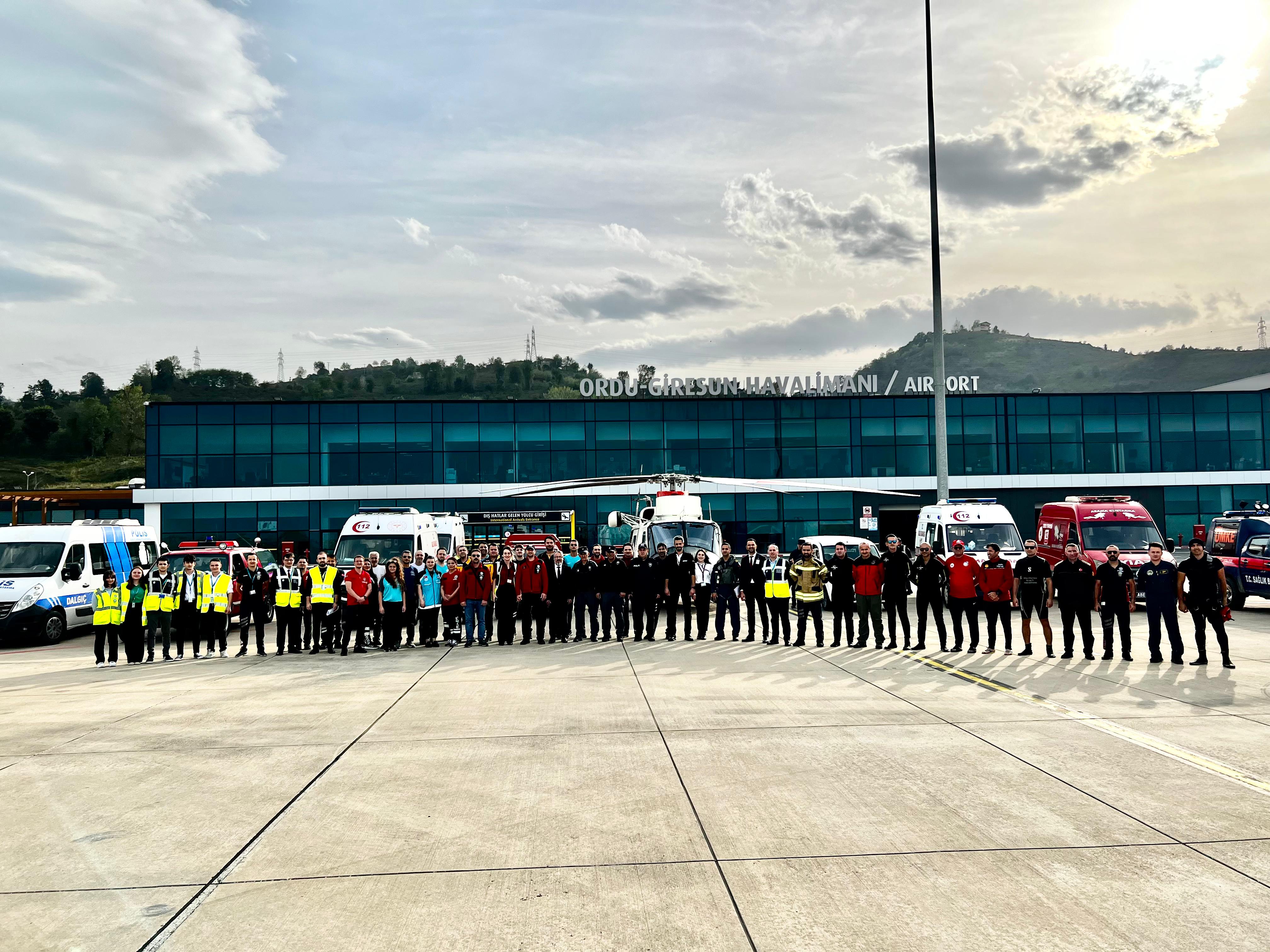 ORDU GİRESUN HAVALİMANI’NDA ACİL DURUM TATBİKATI YAPILDI